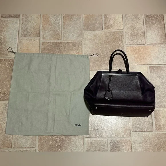 Fendi 2 Jours Plum Large Leather Tote Bag - Picture 4 of 17